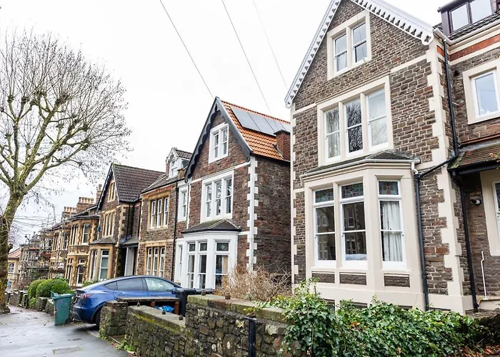 2-bed In Redland, - Work-ready Lejlighed Bristol