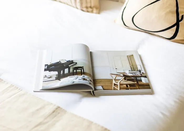 2-bed In Redland, - Work-ready Lejlighed