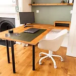 2-bed In Redland, - Work-ready 布里斯托