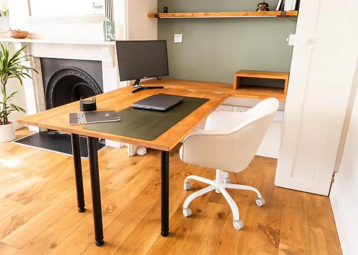 2-bed In Redland, - Work-ready 브리스틀