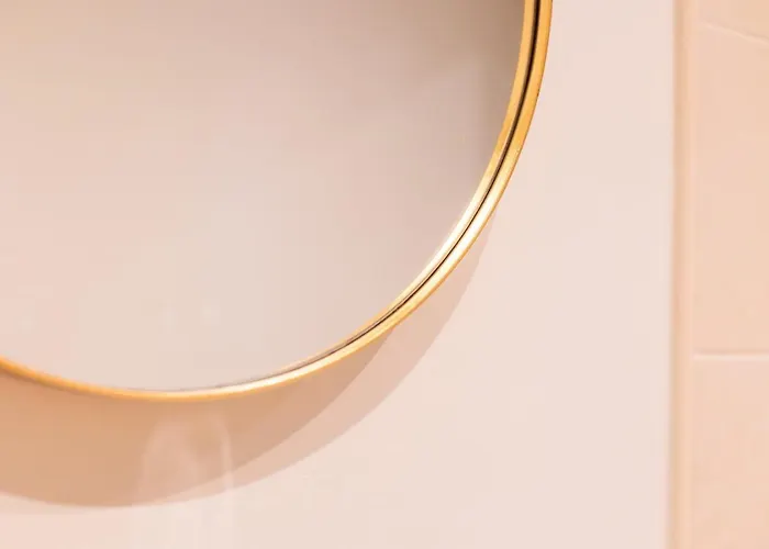 2-bed In Redland, - Work-ready *