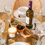 2-bed In Redland, - Work-ready ブリストル