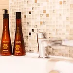 2-bed In Redland, - Work-ready ブリストル