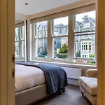 2-bed In Redland, - Work-ready ブリストル