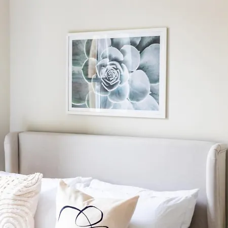 Modern 2-Bed Apt With Workspace, Redland, Bristol *